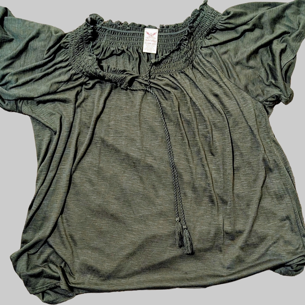 Women's Green Smocked Top